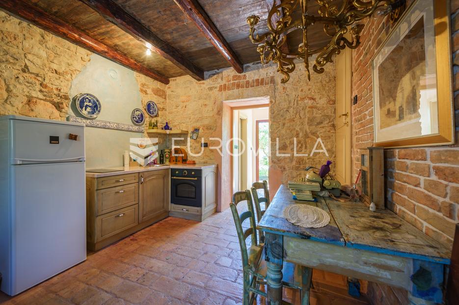Kuća Na prodaju -  Poreč