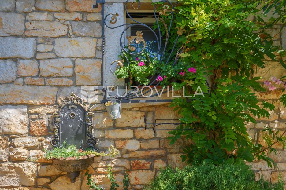 Kuća Na prodaju -  Poreč