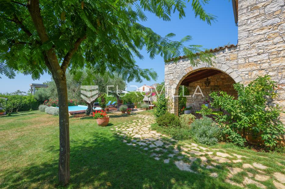 Kuća Na prodaju -  Poreč
