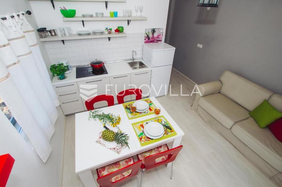 Maison À vendre -  Šibenik - Okolica