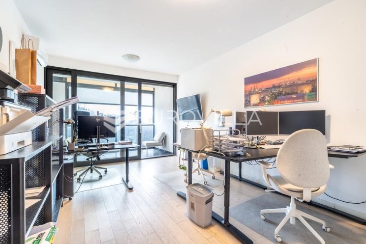 Commerciale in vendita 45 m² – Špansko