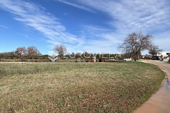Terreno in vendita 661 m² – Loborika