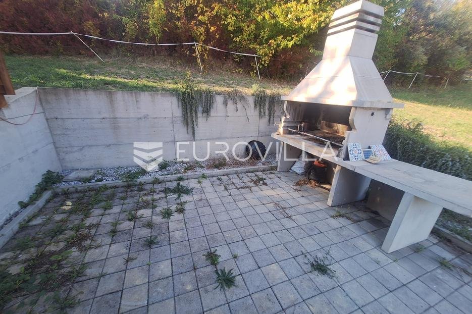 Dům Na prodej - Zagrebačka Jastrebarsko - Okolica