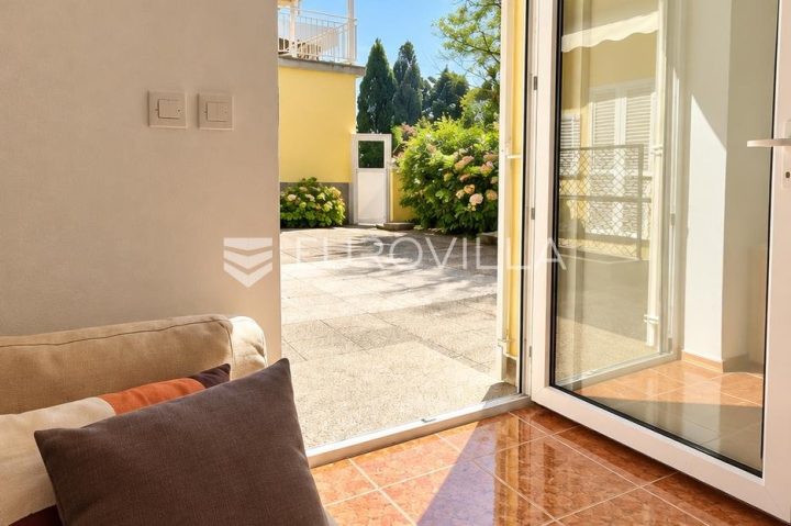 Appartement À louer - Primorsko-goranska Crikvenica - foto 3/14