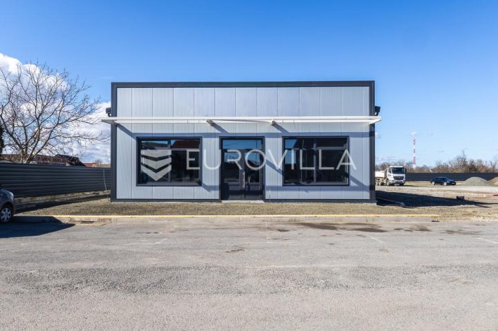 Gewerbefläche zu verkaufen 300 m² – Velika Kopanica