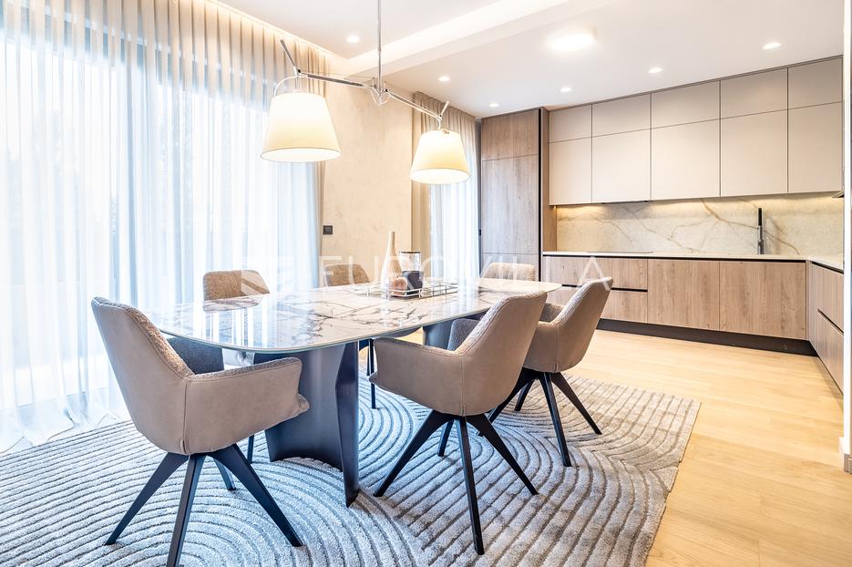Apartma Na predaj - Grad Zagreb Maksimir