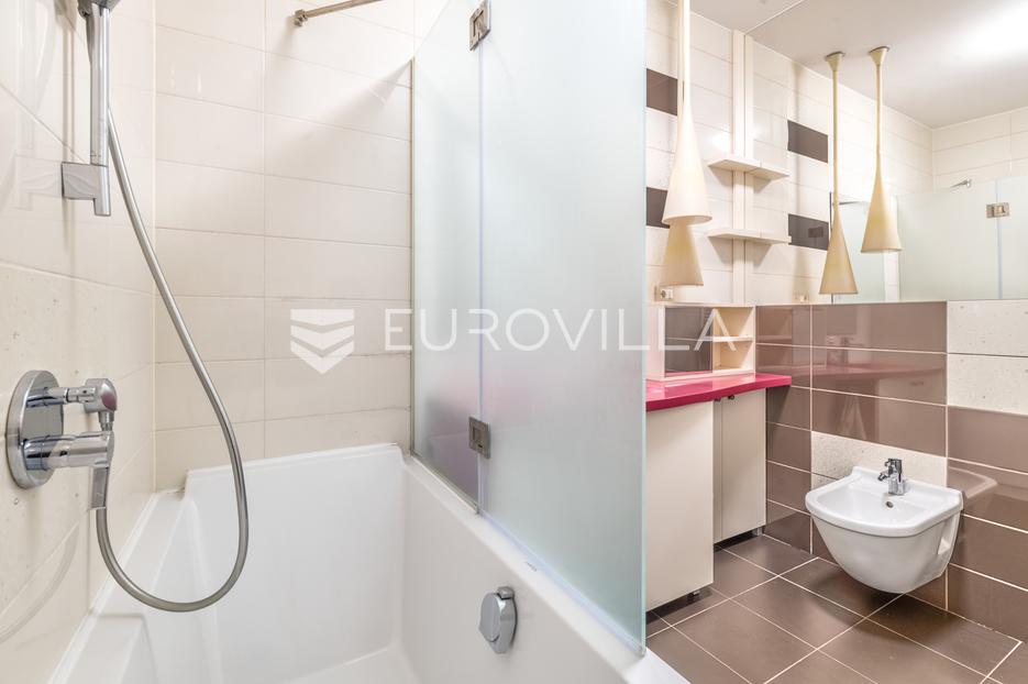 Apartma Na predaj - Grad Zagreb Maksimir
