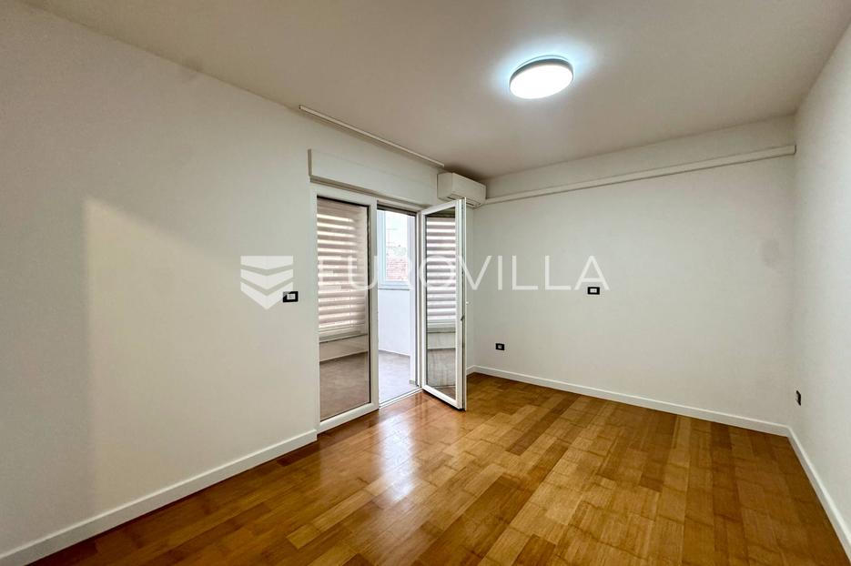 Apartmán Na predaj -  Pula