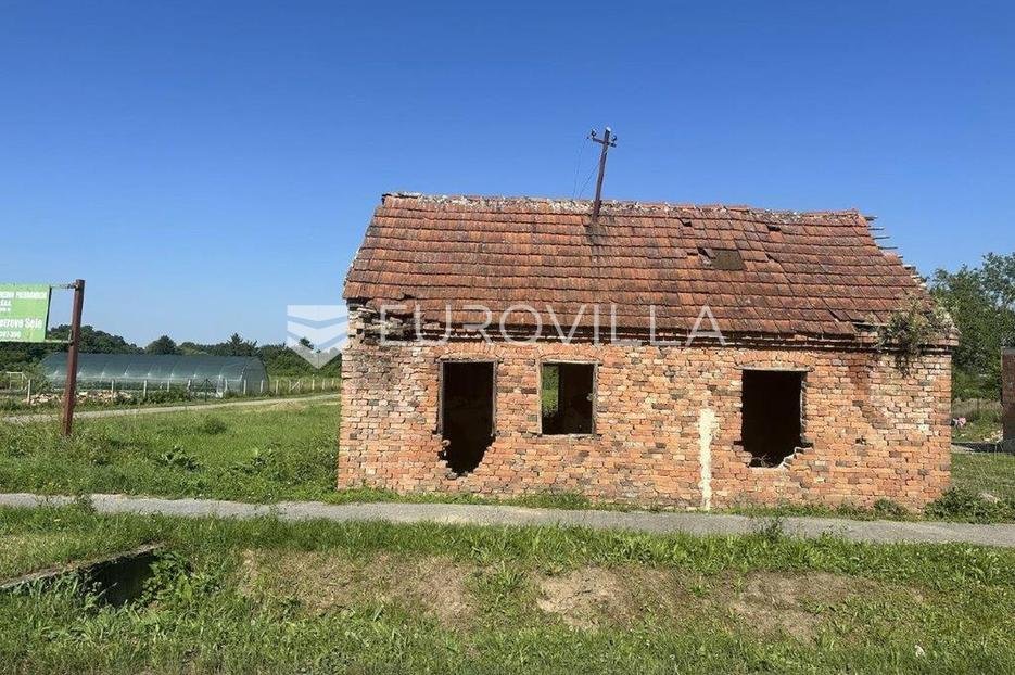 Terreno In vendita - Brodsko-posavska Staro Petrovo Selo