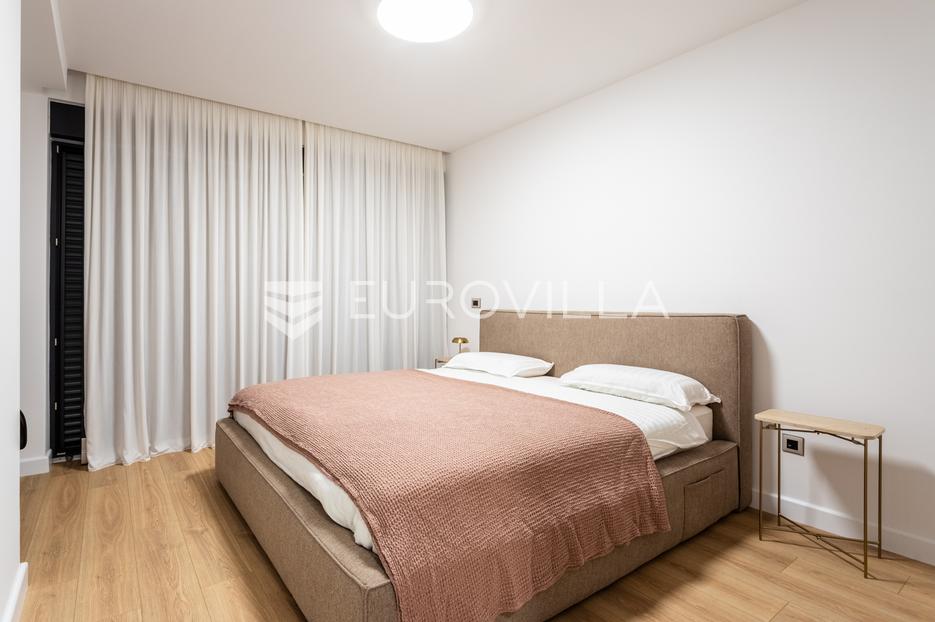 Maison À vendre -  Kaštela