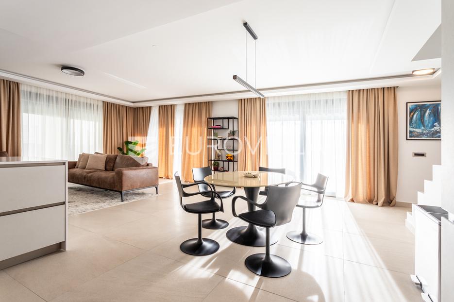 Maison À vendre -  Kaštela