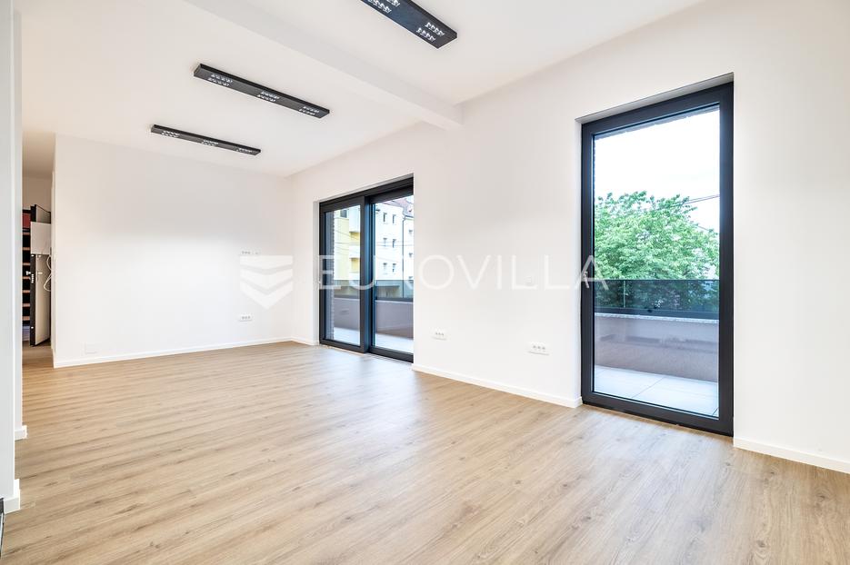 Business premises For sale Ravnice