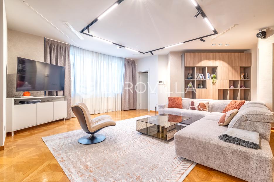 Flat For sale - Donji Grad - foto 1/16