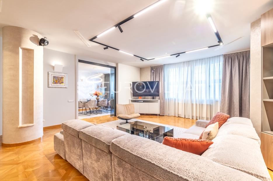 Flat For sale - Donji Grad - foto 2/16