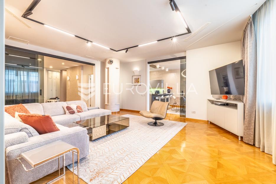 Flat For sale - Donji Grad - foto 3/16