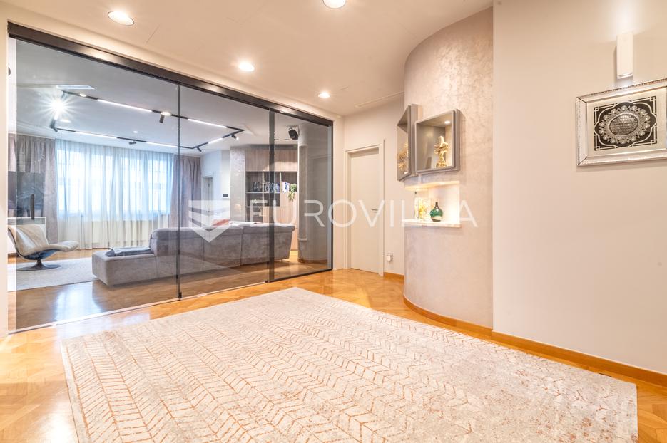 Flat For sale -  Donji Grad
