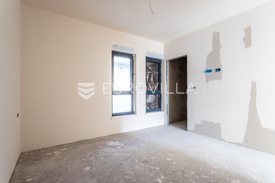 Flat For sale - Splitsko-dalmatinska Omiš - foto 5/9