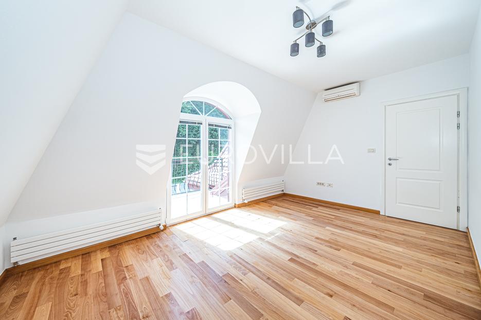 Haus Zu verkaufen -  Samobor
