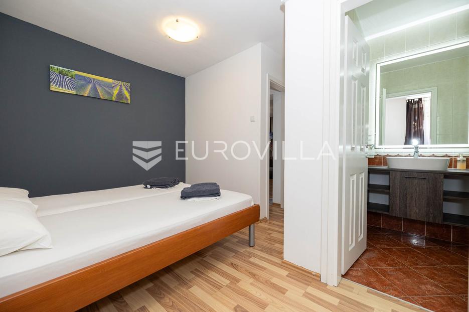 Maison À vendre -  Crikvenica