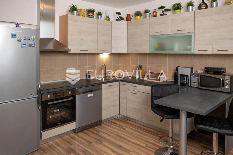 Maison À vendre -  Crikvenica