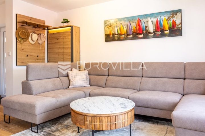 Apartmán na predaj 59 m² – Okrug Gornji