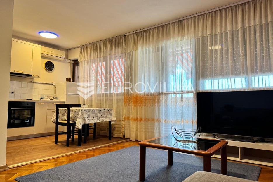 Flat For sale - Splitsko-dalmatinska Split