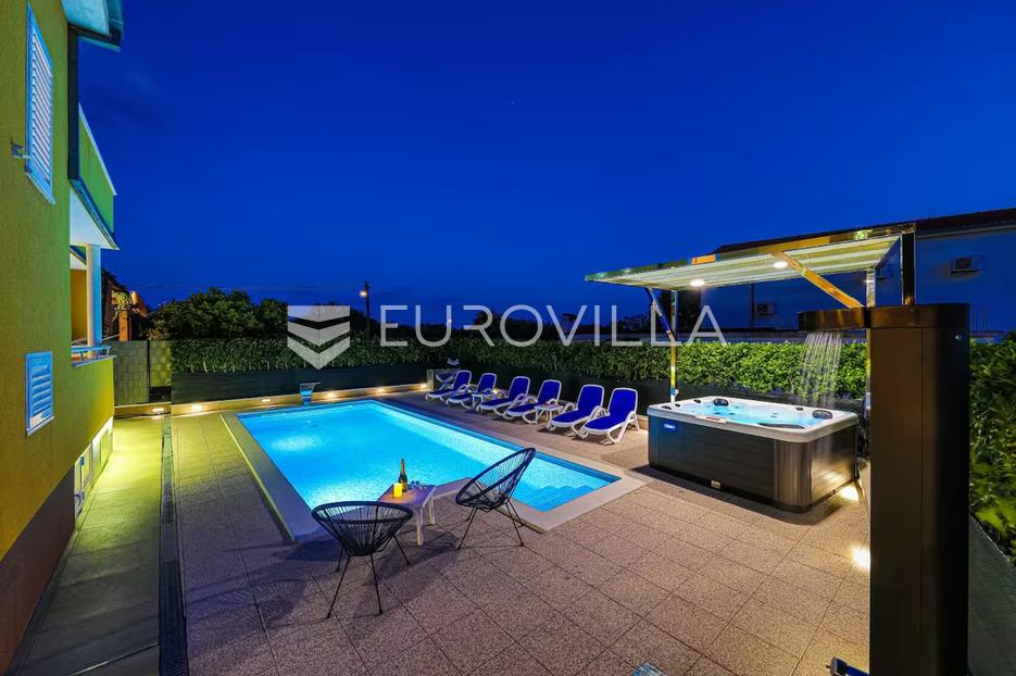 Maison À vendre -  Kaštela