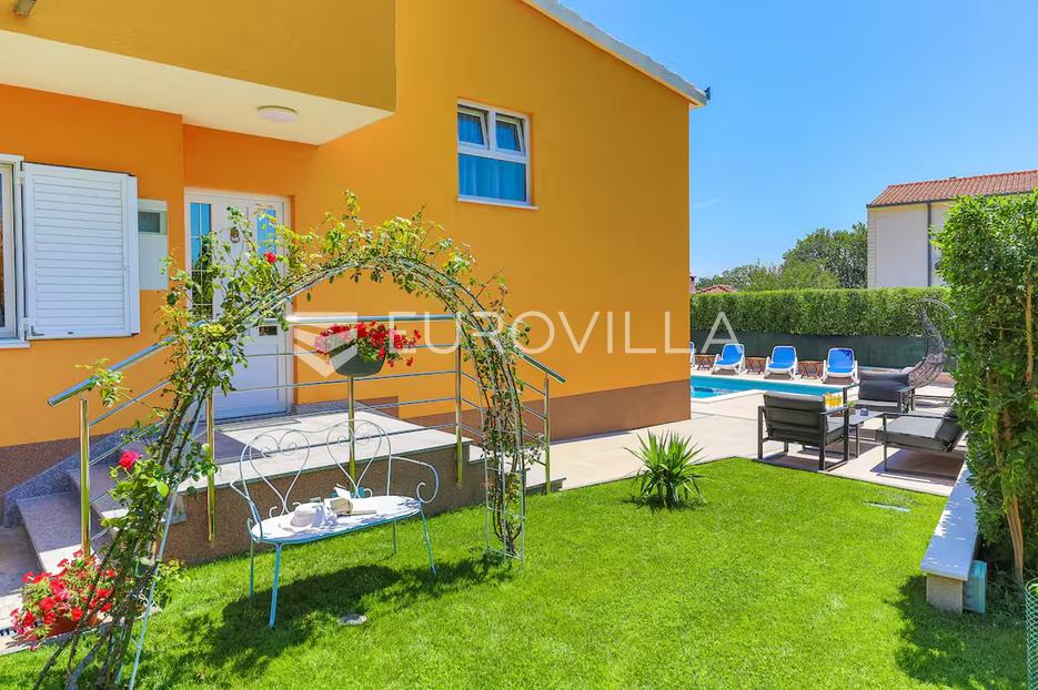 Maison À vendre -  Kaštela