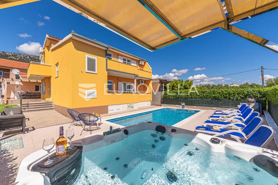 Maison À vendre -  Kaštela