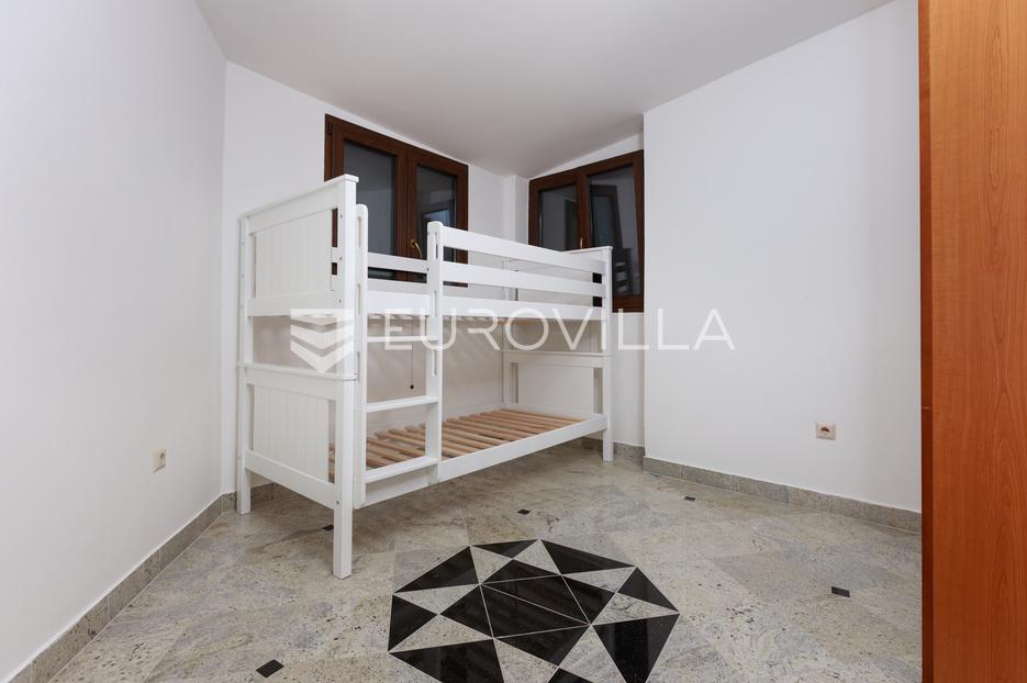 Apartment Zu verkaufen -  Krk