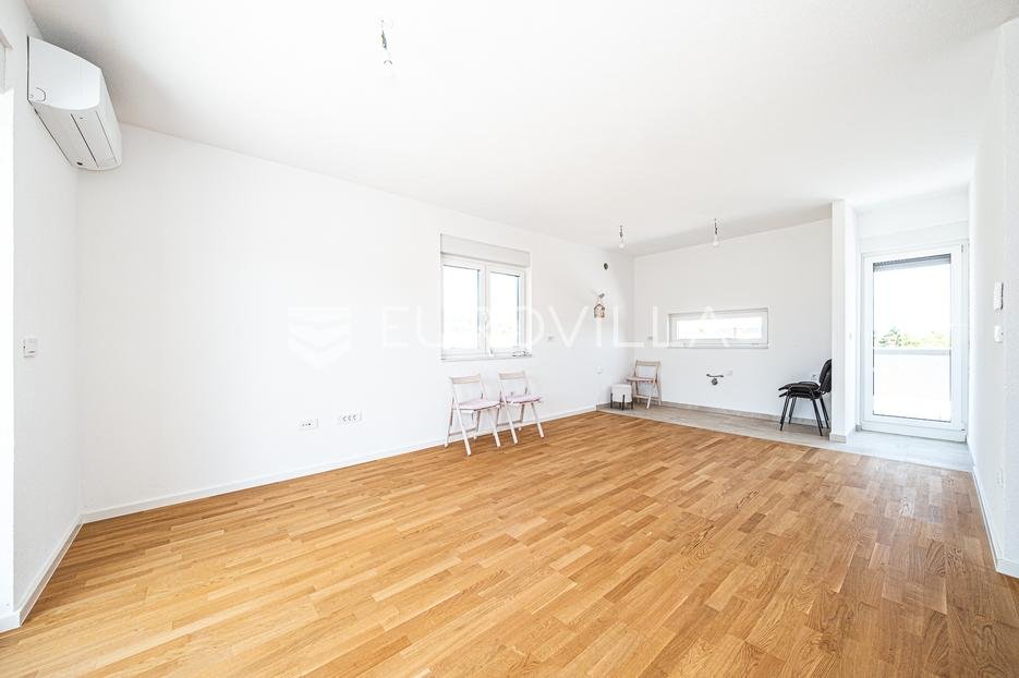 Appartement À vendre - Zagrebačka Samobor - Okolica - foto 2/12