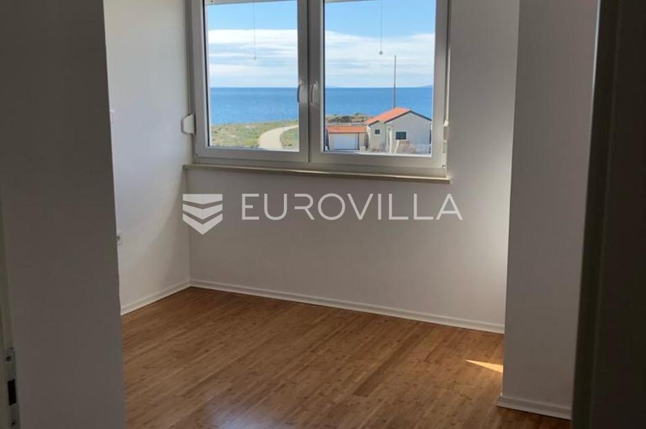 Flat For sale -  Povljana