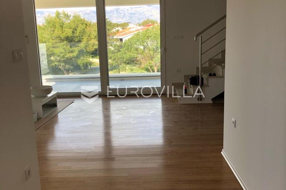 Flat For sale -  Povljana