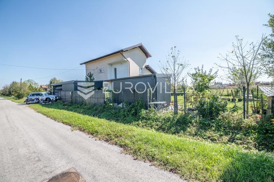 House For sale - Zagrebačka Rugvica
