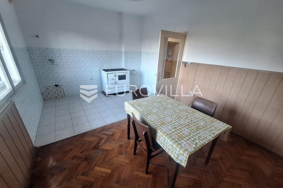Casa In vendita - Karlovac - foto 1/12