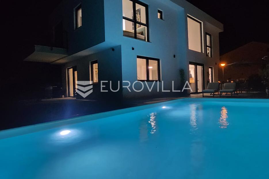 Haus Zu verkaufen -  Umag