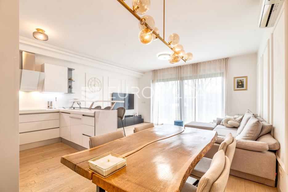 Apartmán Na predaj -  Maksimir
