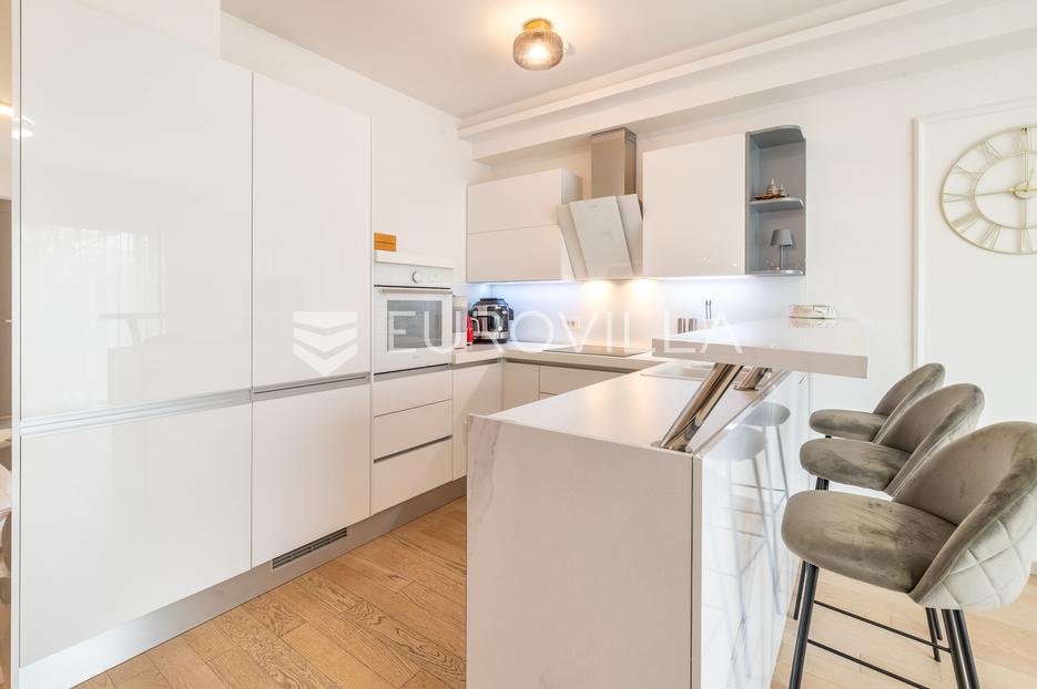 Apartmán Na predaj -  Maksimir
