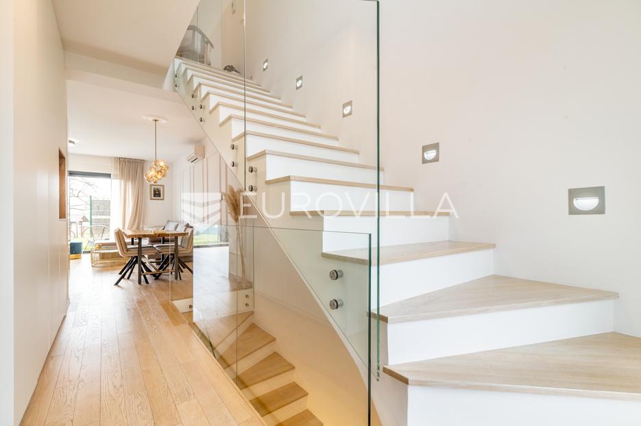 Apartmán Na predaj -  Maksimir
