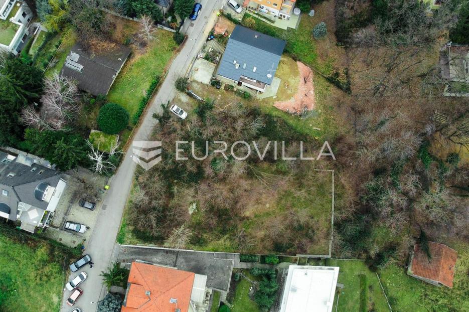 Terreno In vendita -  Podsljeme