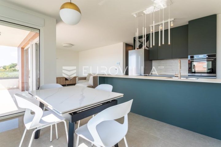 Apartmán Na predaj - Splitsko-dalmatinska Kaštela - foto 2/15