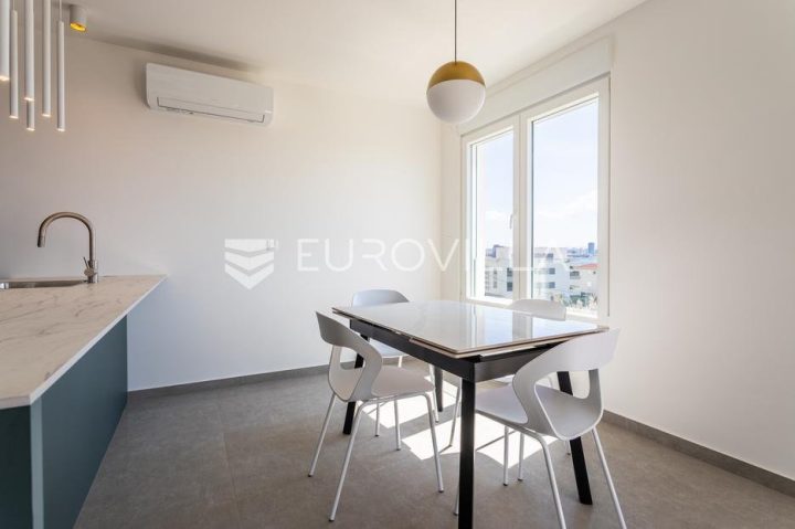 Apartmán Na predaj - Splitsko-dalmatinska Kaštela - foto 4/15