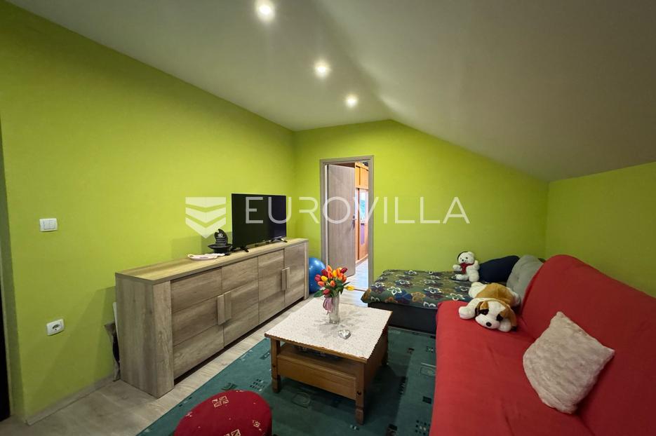 House For sale - Osječko-baranjska Đakovo