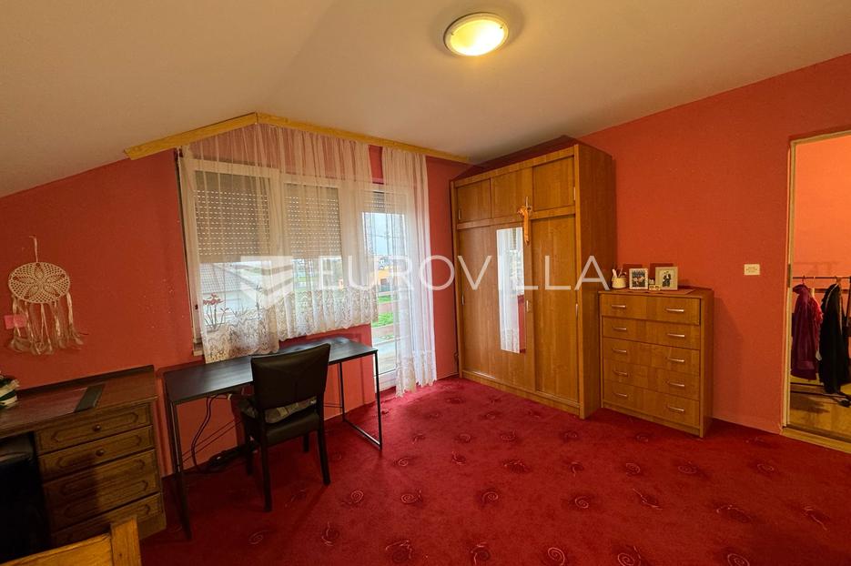 House For sale - Osječko-baranjska Đakovo