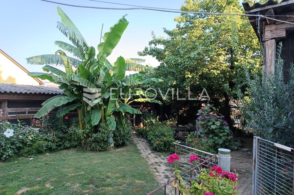 House For sale - Osječko-baranjska Đakovo