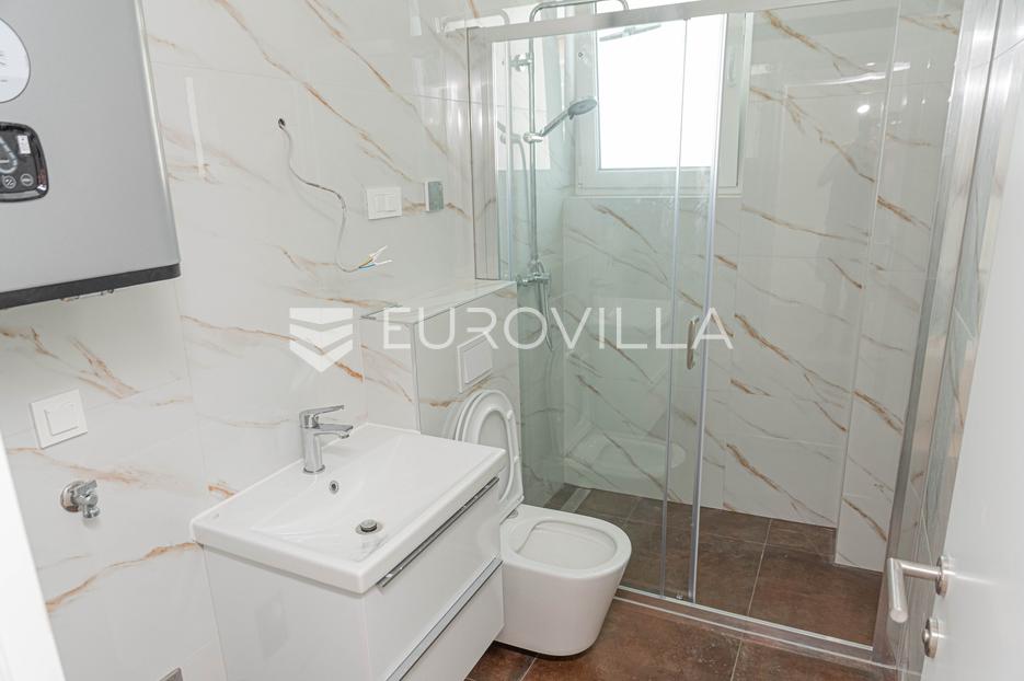 Flat For sale - Šibensko-kninska Tribunj