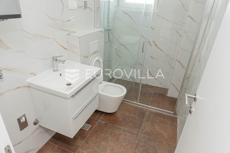 Apartma Naprodaj - Šibensko-kninska Tribunj