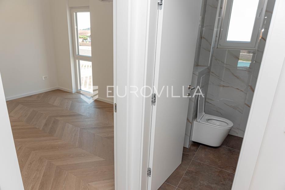 Flat For sale - Šibensko-kninska Tribunj