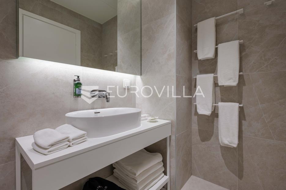 Appartement À vendre -  Umag