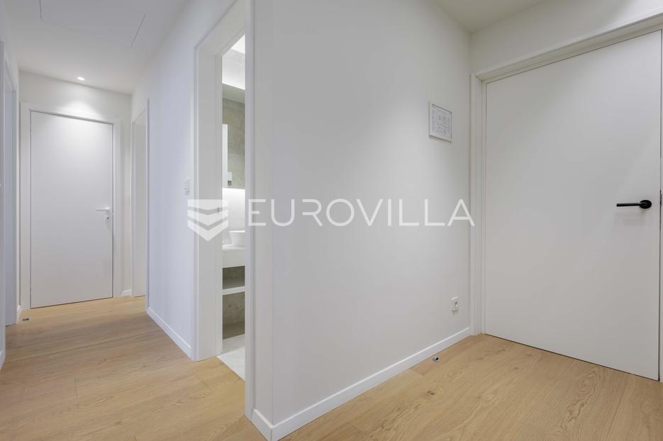 Appartement À vendre -  Umag